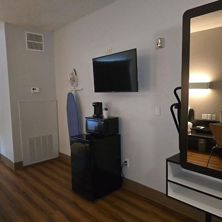 Motel 6-Biloxi, Ms - Beach Екстериор снимка