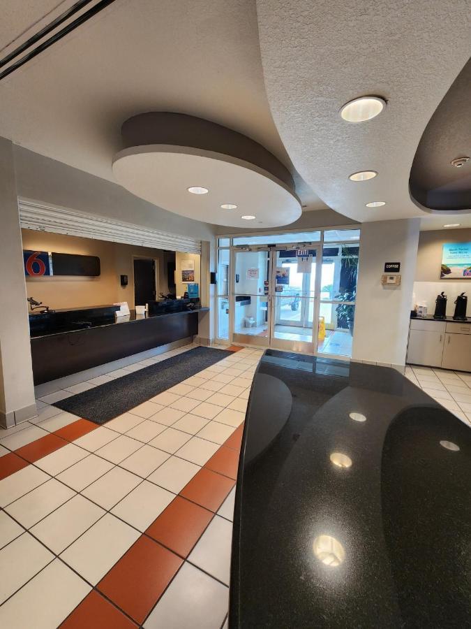 Motel 6-Biloxi, Ms - Beach Екстериор снимка