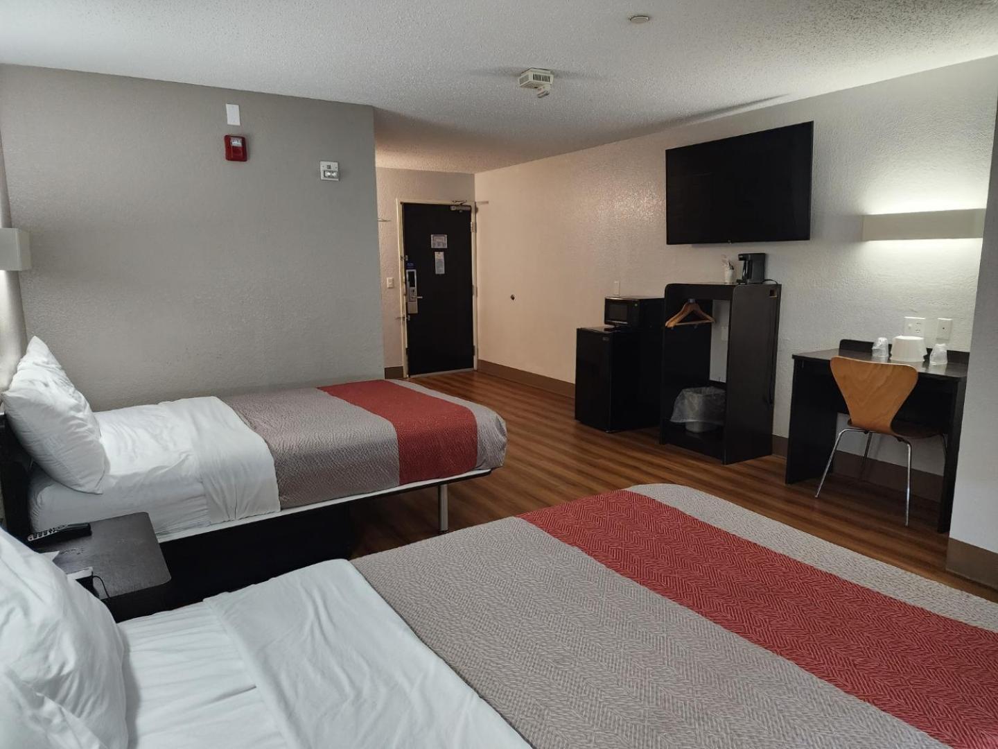 Motel 6-Biloxi, Ms - Beach Екстериор снимка