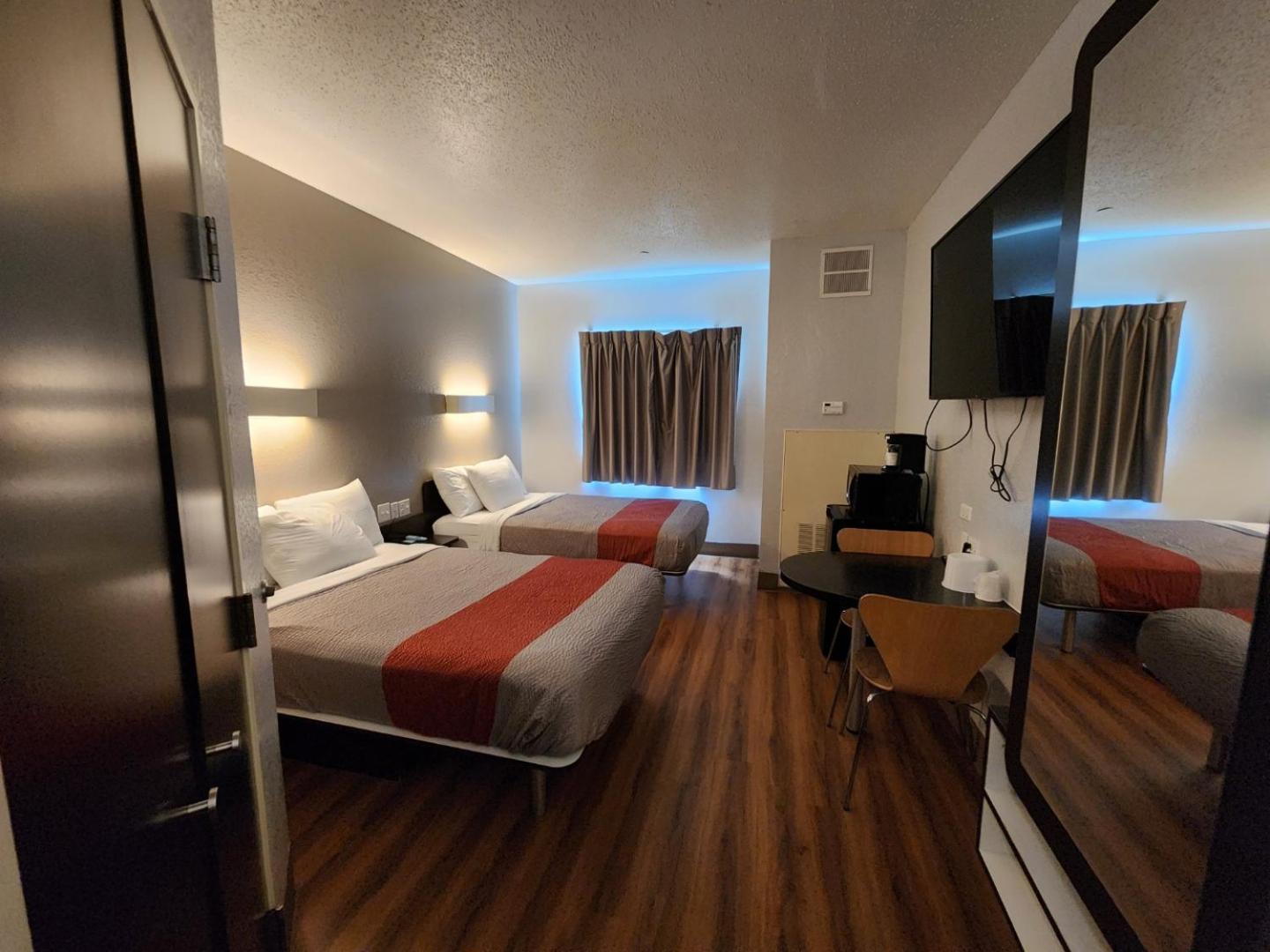 Motel 6-Biloxi, Ms - Beach Екстериор снимка