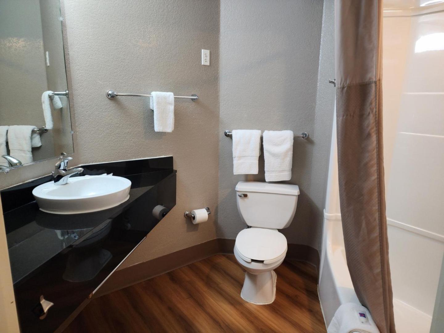 Motel 6-Biloxi, Ms - Beach Екстериор снимка