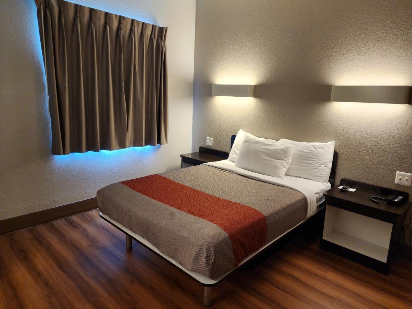 Motel 6-Biloxi, Ms - Beach Екстериор снимка