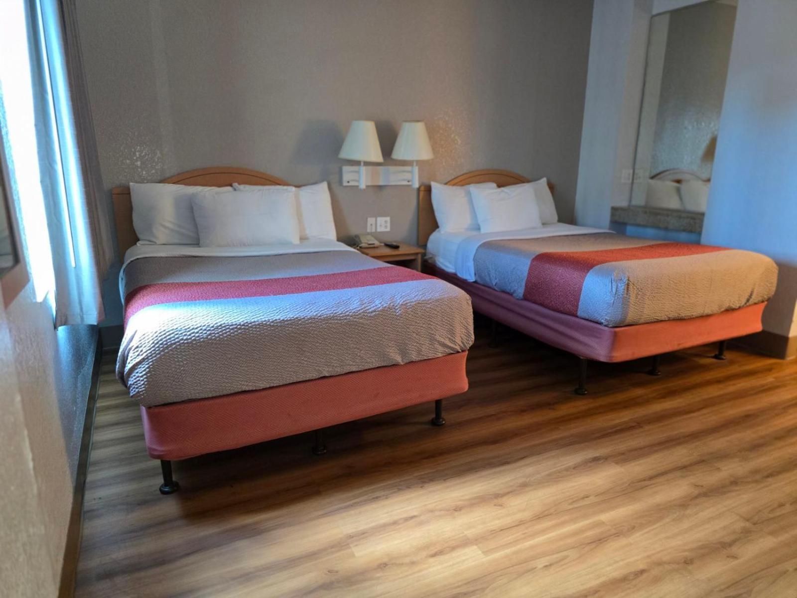 Motel 6-Biloxi, Ms - Beach Екстериор снимка