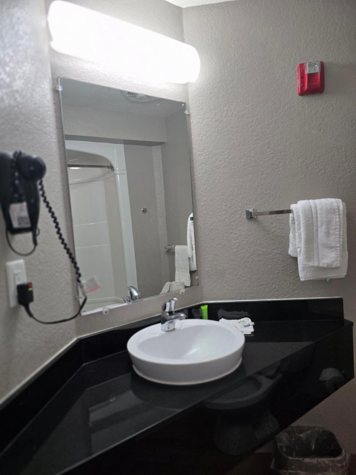 Motel 6-Biloxi, Ms - Beach Екстериор снимка