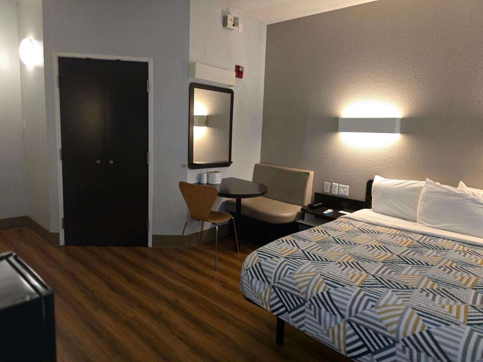Motel 6-Biloxi, Ms - Beach Екстериор снимка