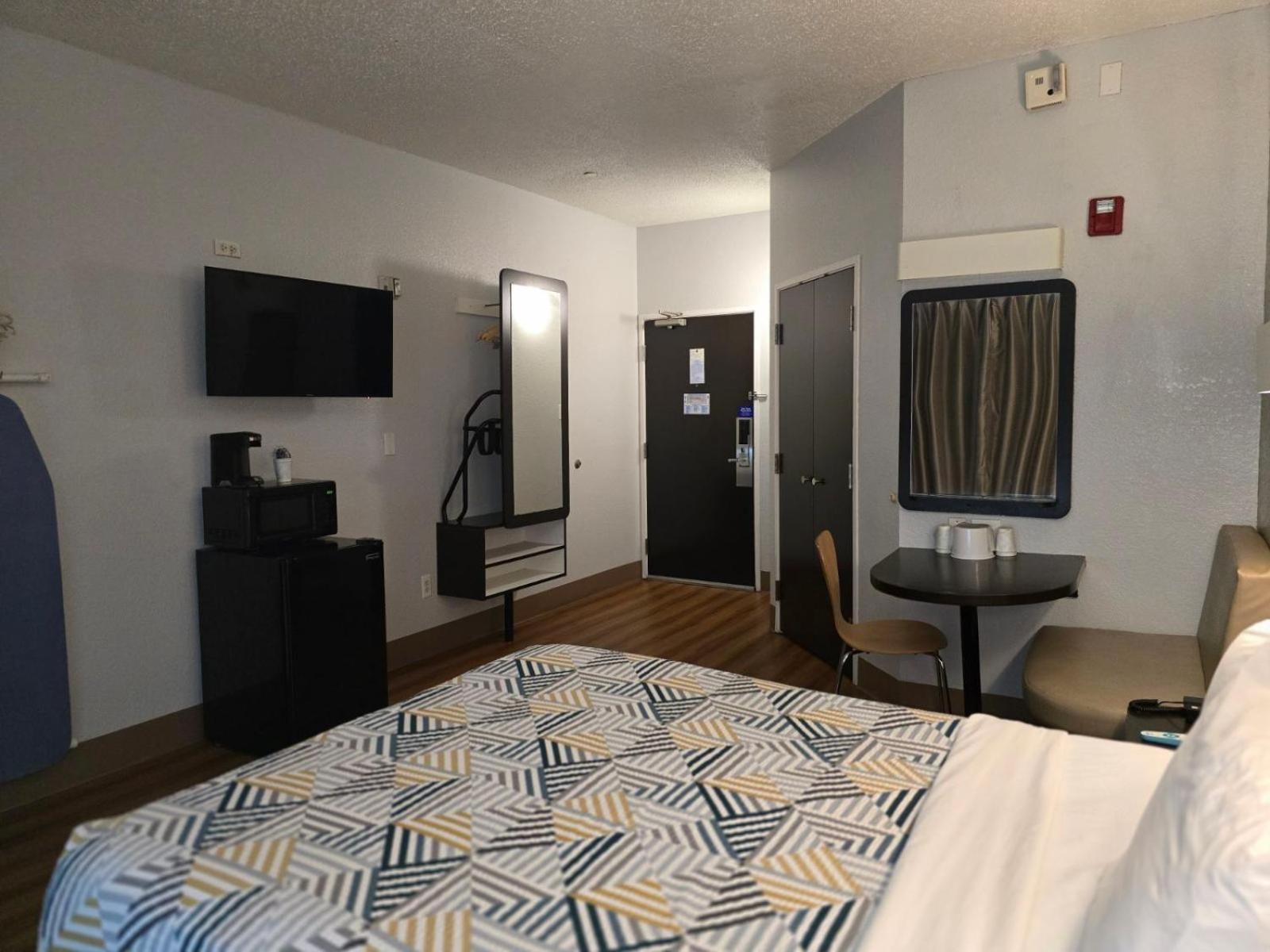 Motel 6-Biloxi, Ms - Beach Екстериор снимка
