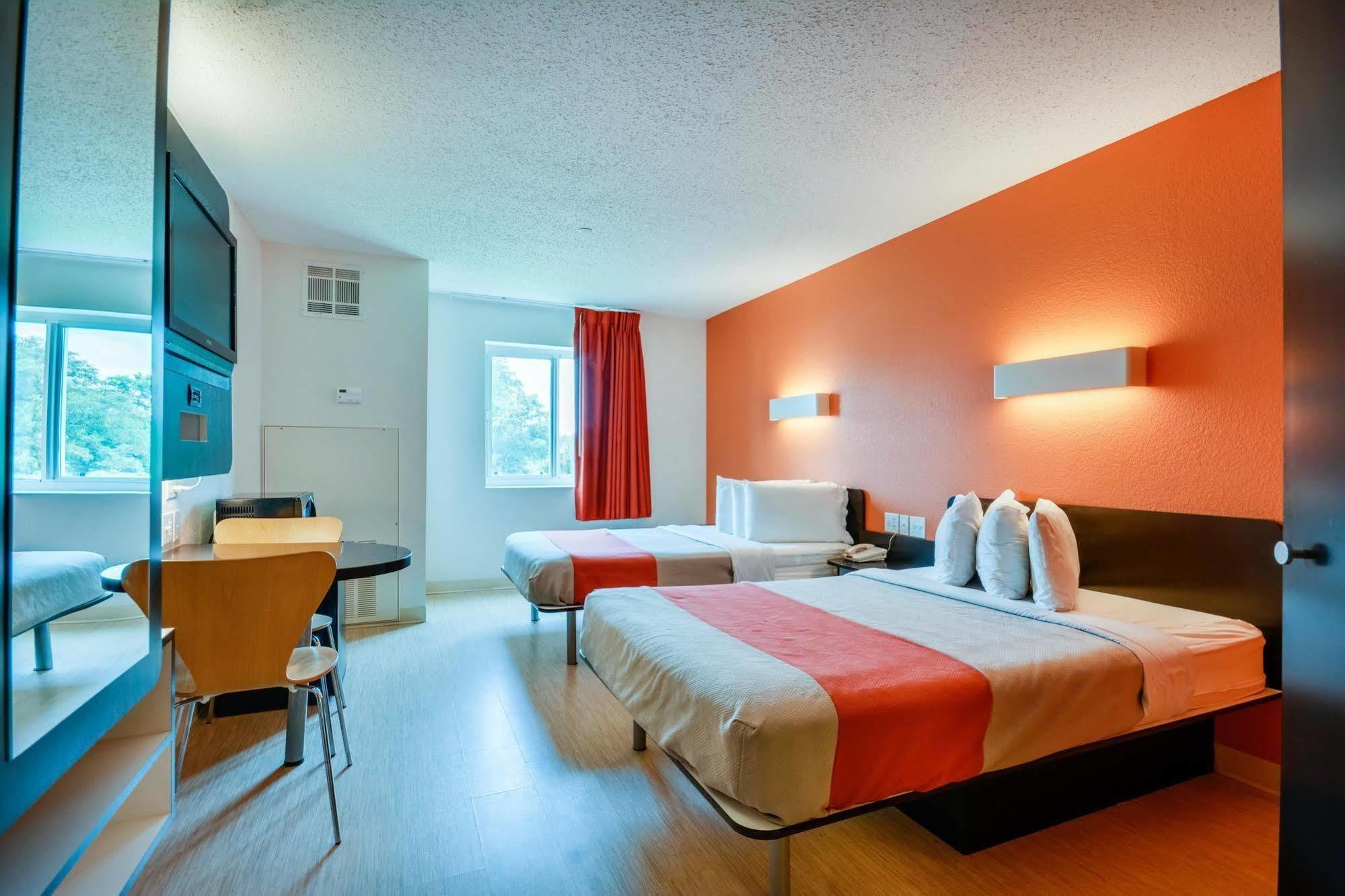 Motel 6-Biloxi, Ms - Beach Екстериор снимка